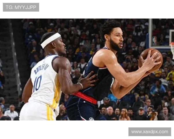 小西蒙斯高效表现10中6砍14分 正负值+13助球队取胜