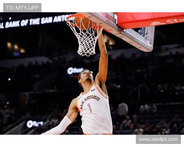 武克切维奇评价萨尔：进步飞速对抗能力大幅提升成为关键优势